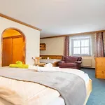 Hotell Unterreith 3*